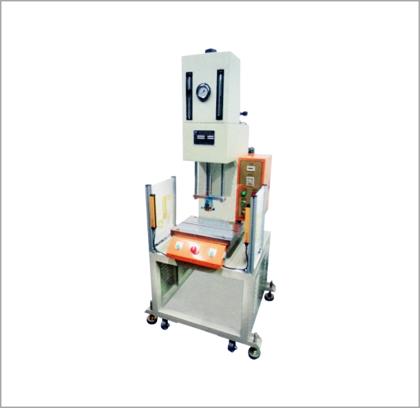 散熱器整平機（jī）